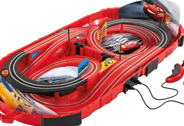 Circuit voitures Carrera Speed Arena Disney Pixar Cars Race in a Case